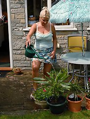 Babe Lily from Aunt Judys gallery 6