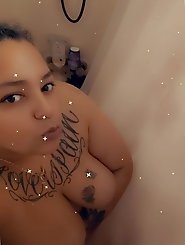 Lewd mature mamas are posing undressed outdoor