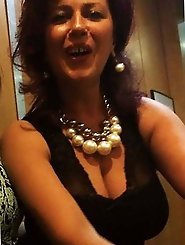 Serbian MILF Duska 4