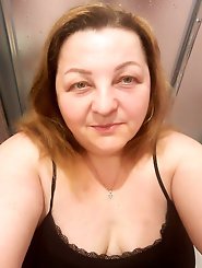 Women with great sexual desire are having pleasure in front of the camera.